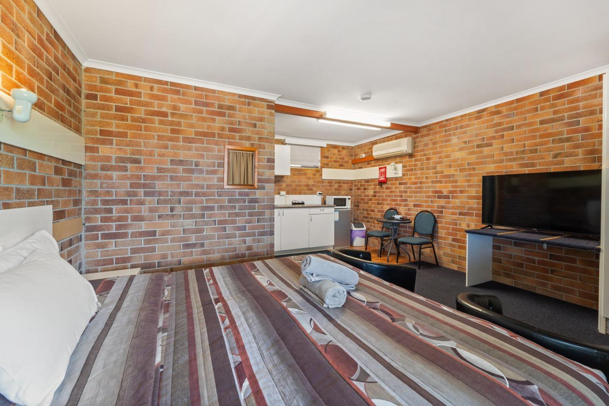 Tally Ho Motor Inn Tenterfield Exterior foto